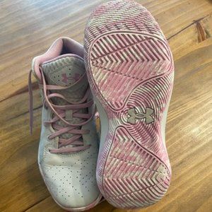 Under Armour Girls Basketball Shoes